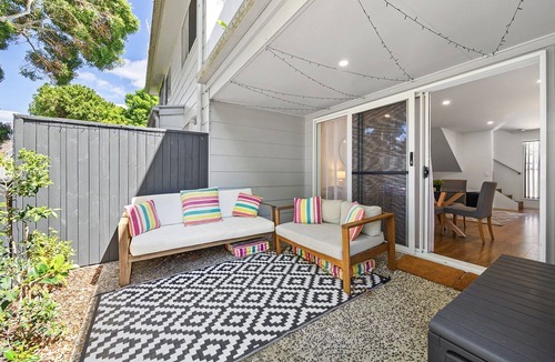 Maroochydore Apartment | Bright 3-Bed Home Near Maroochydore Beach