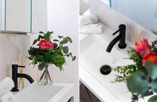 Balaclava Apartment | Bright and Sunny Gem on Hotham