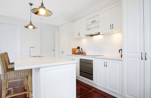 Bright House | Bright Bliss - Luxury Guesthouse