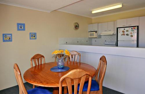 Sunshine Beach Apartment | Bright & comfortable in quiet location