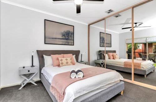 Brompton House | Brompton Bliss - A Relaxed Northern Adelaide Retreat