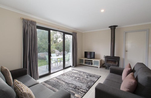 Jindabyne House | Brumbies Run Touchdown Cottages