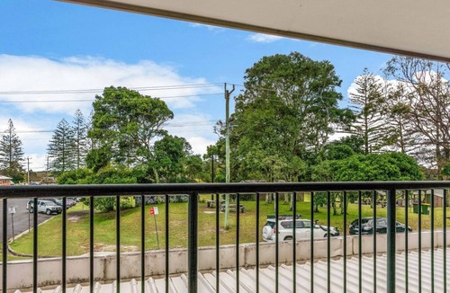 Brunswick Heads Apartment | Bruns Central - Park and River View
