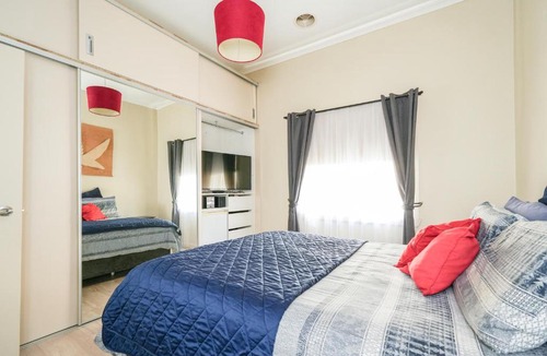 Brunswick House | Brunswick Melbourne-Cosy Room-Great location