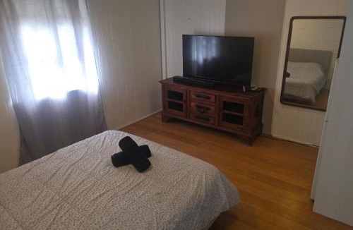 Bungalow House | Buchan Street, Accommodation