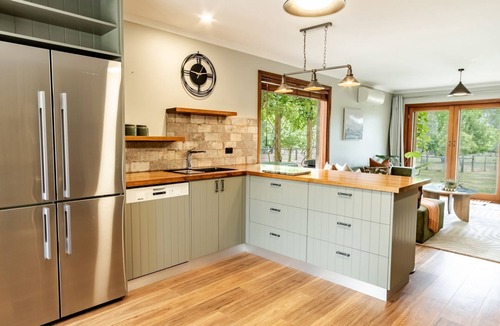 Porepunkah House | Buffalo Bliss - Magical views