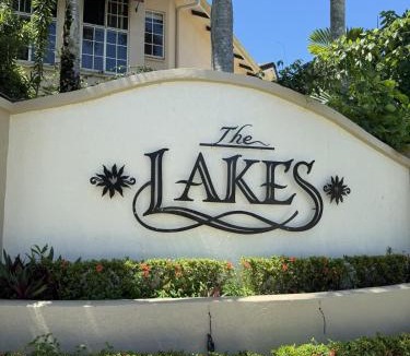 Cairns North Apartment | Bulloo Lagoon Oasis Luxury Resort