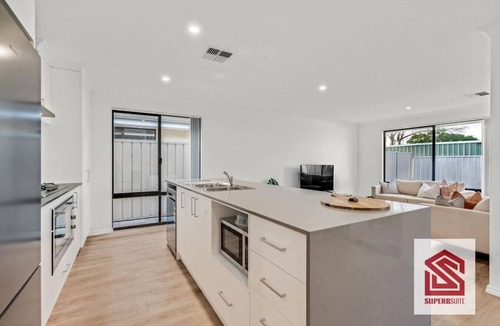 South Bunbury House | Bunbury Beach Splendor – Modern Coastal Home