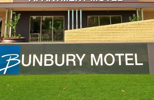 South Bunbury Hotel | Bunbury Motel