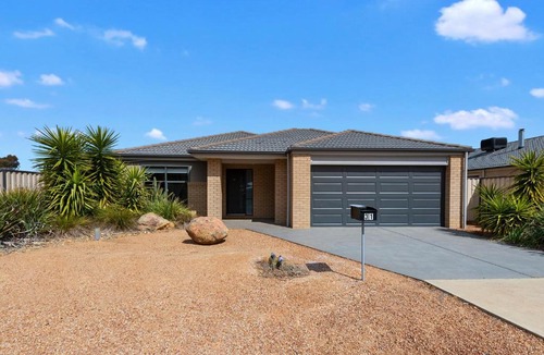 Bundalong Apartment | Bundalong on Clarke St