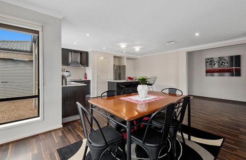 Bundalong Apartment | Bundalong on Clarke St