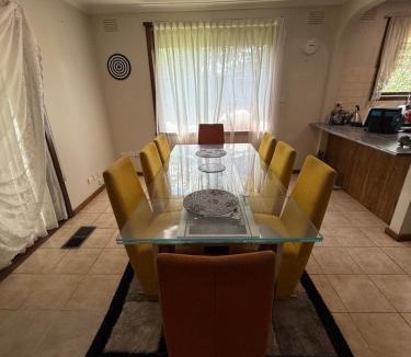 Bundoora House | Bundoora cozy room