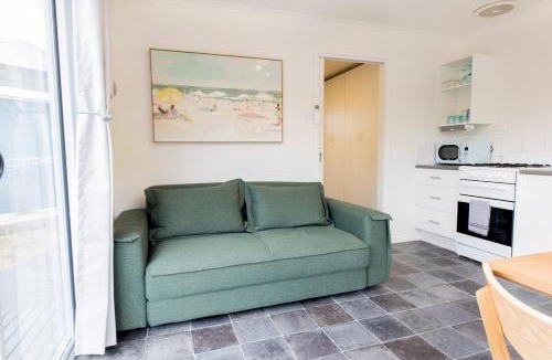 Coronet Bay Villa | Bungalow at the Beach - footsteps to the shore
