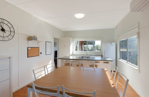 Eden Cottage | Bungo Beach House: 4 bedroom pet friendly