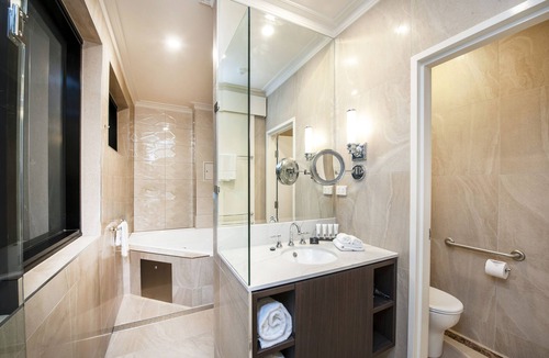 Toowoomba Hotel | Burke and Wills Hotel