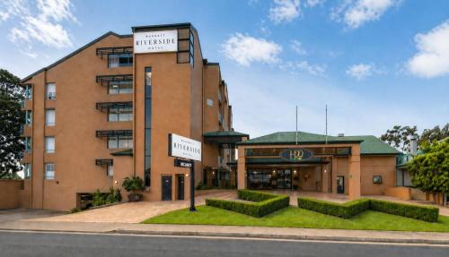 Bundaberg Central Hotel | Burnett Riverside Hotel