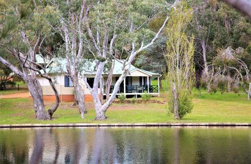 Margaret River Cabin | Bushy Lake Chalets