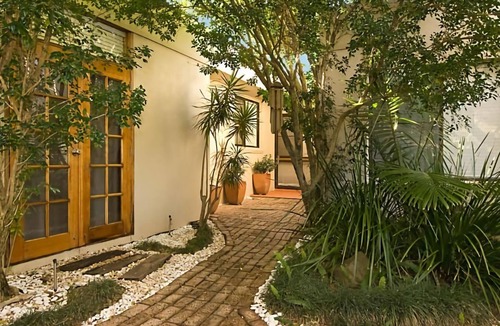 Byron Bay Apartment | Byron Bay Accom - Absolute Serenity - 4 - 26 Paterson Street