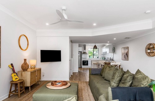 Belongil House | Byron Beachside 5 the perfect holiday pad right on the beach!