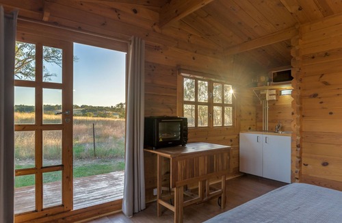 Frankland River Cabin | Cabin for Couples - Unique Wooden Cabin Frankland River Retreat