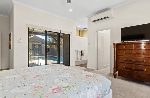 Cable Beach House | Cable Beach 4 Bedroom Luxury with Pool