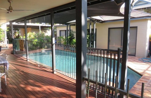 Cable Beach House | Cable Beach Getaways 5 Bed 3 Bath, Resort Style Pool STRA6726CAIBIK1W