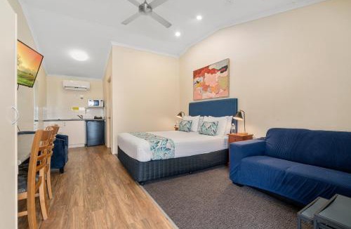 Caboolture Hotel | Caboolture Central Motor Inn