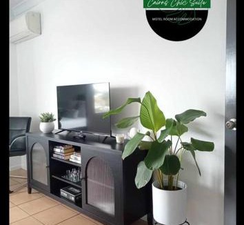 Woree Apartment | Cairns Chic Suite - Motel Room A