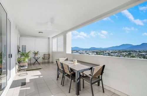 Cairns Central Business District Apartment | Cairns City Escape—Elevated Modern Haven with Pool
