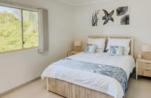 Holloways Beach Apartment | Cairns Coral Oasis - Holloways Beach