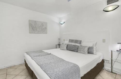 Cairns Central Business District Apartment | Cairns Esplanade Apartment