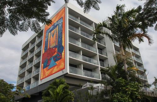Cairns Hotel | Cairns Plaza Hotel