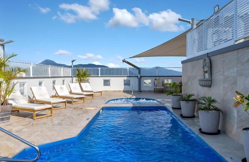 Cairns Central Business District Apartment | "Cairns Sky" A Central Resort-style Retreat