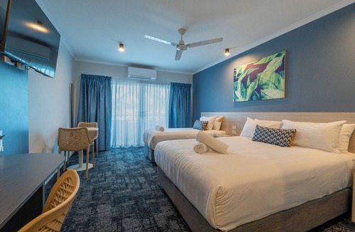 Earlville Hotel | Cairns Southgate Hotel