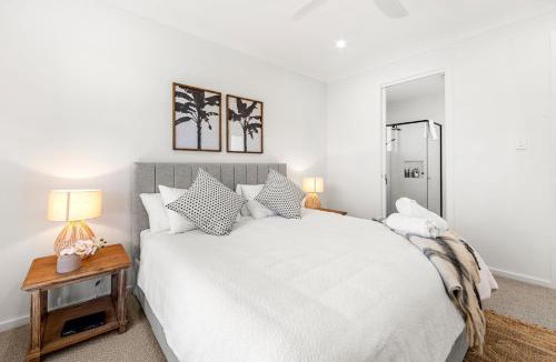 Callala Bay House | Callala Chill Jervis Bay - Short Walk to Creek