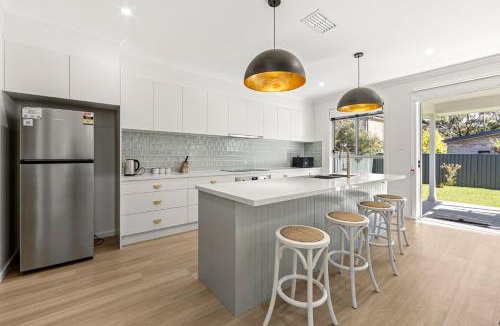 Callala Bay House | Callala Chill Jervis Bay - Short Walk to Creek