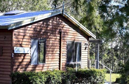 Pokolbin Cabin | Callistemon Cabin 2 - 2 bedroom with 1 x queen and 1 King or 2 king singles + sofa bed