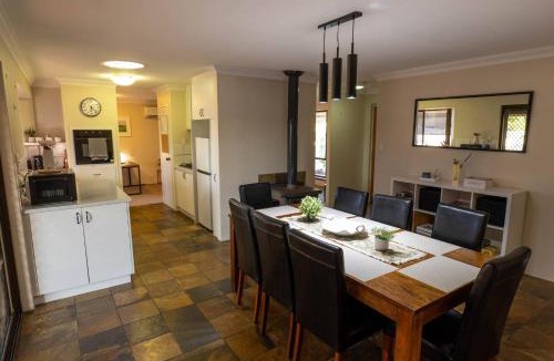 Camillo House | Camillo Modern Family Retreat - with Private Pool