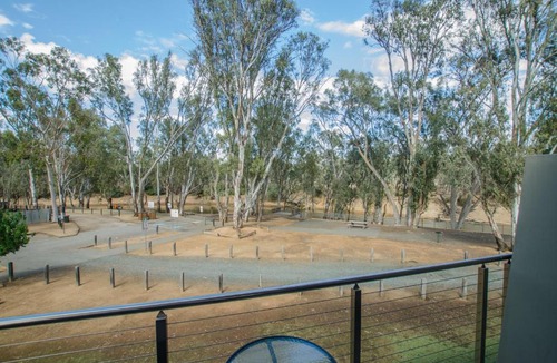 Echuca Hotel | Campaspe Lodge