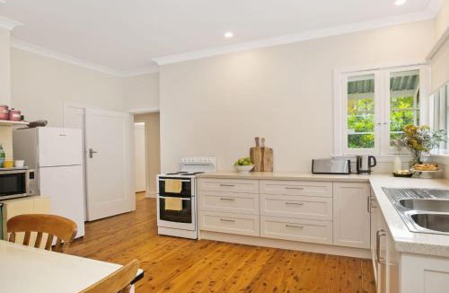 Bowral House | Canary Cottage