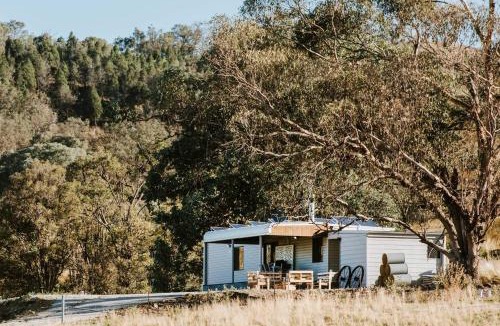 Piambong House | Canguri Boutique - A Memorable Farmstay near Mudgee