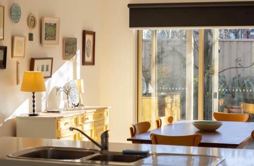 Ballarat North House | Canvas & Comfort Peaceful Ballarat Base