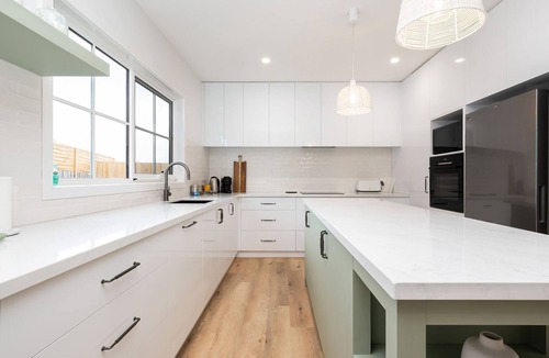 Capel Sound House | Cape Cod in Capel Sound