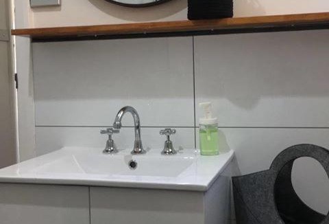 Capel Apartment | Capel Short-Stay Accommodation