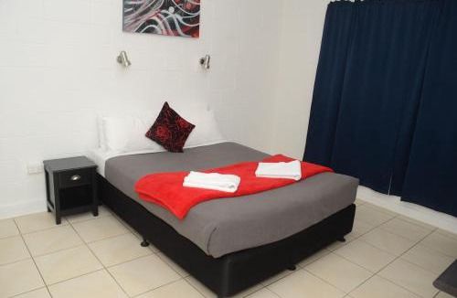 Blackwater Hotel | Capricorn Hotel