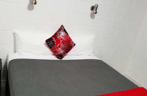 Blackwater Hotel | Capricorn Hotel