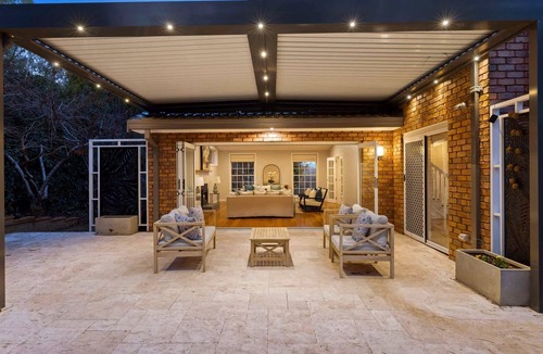 Bowral House | Carinya Centennial | Bowral Spa Retreat
