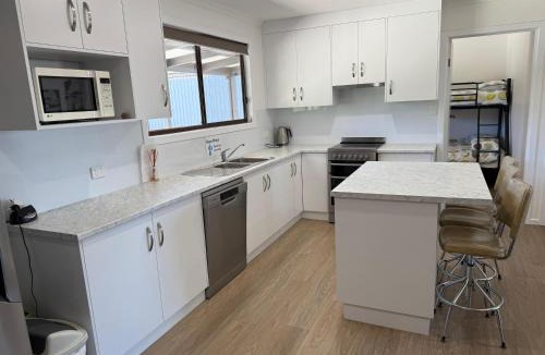 Carribie House | Carron Cottage - Corny Point