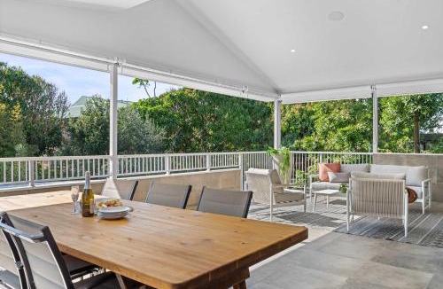 Woorim House | Casa al mare - Bribie Island 5BD Retreat