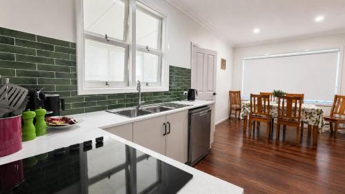 East Bunbury House | Casa Bella